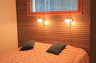 Комплексы для отдыха с коттеджами/бунгало Camping Merihelmi Мюллюкангас Апартаменты с 2 спальнями-10